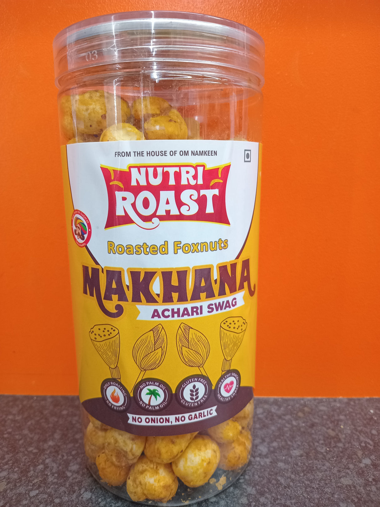 NUTRI ROAST ACHARI SWAG MAKHANA NO ONION NO GARLIC